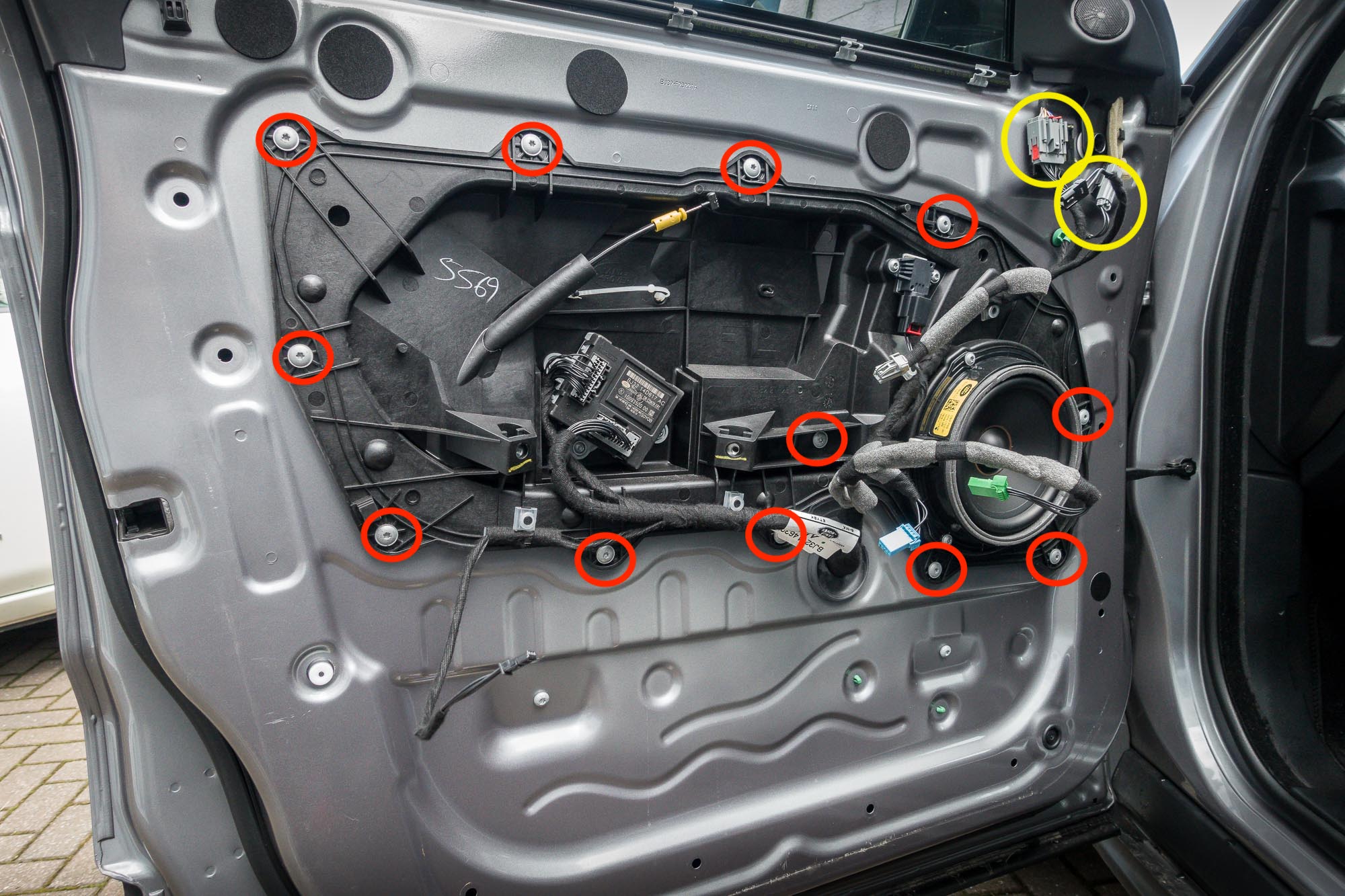 car door lock mechanism repair