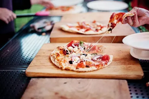 Mobile Wood Fired Pizza Catering Sydney